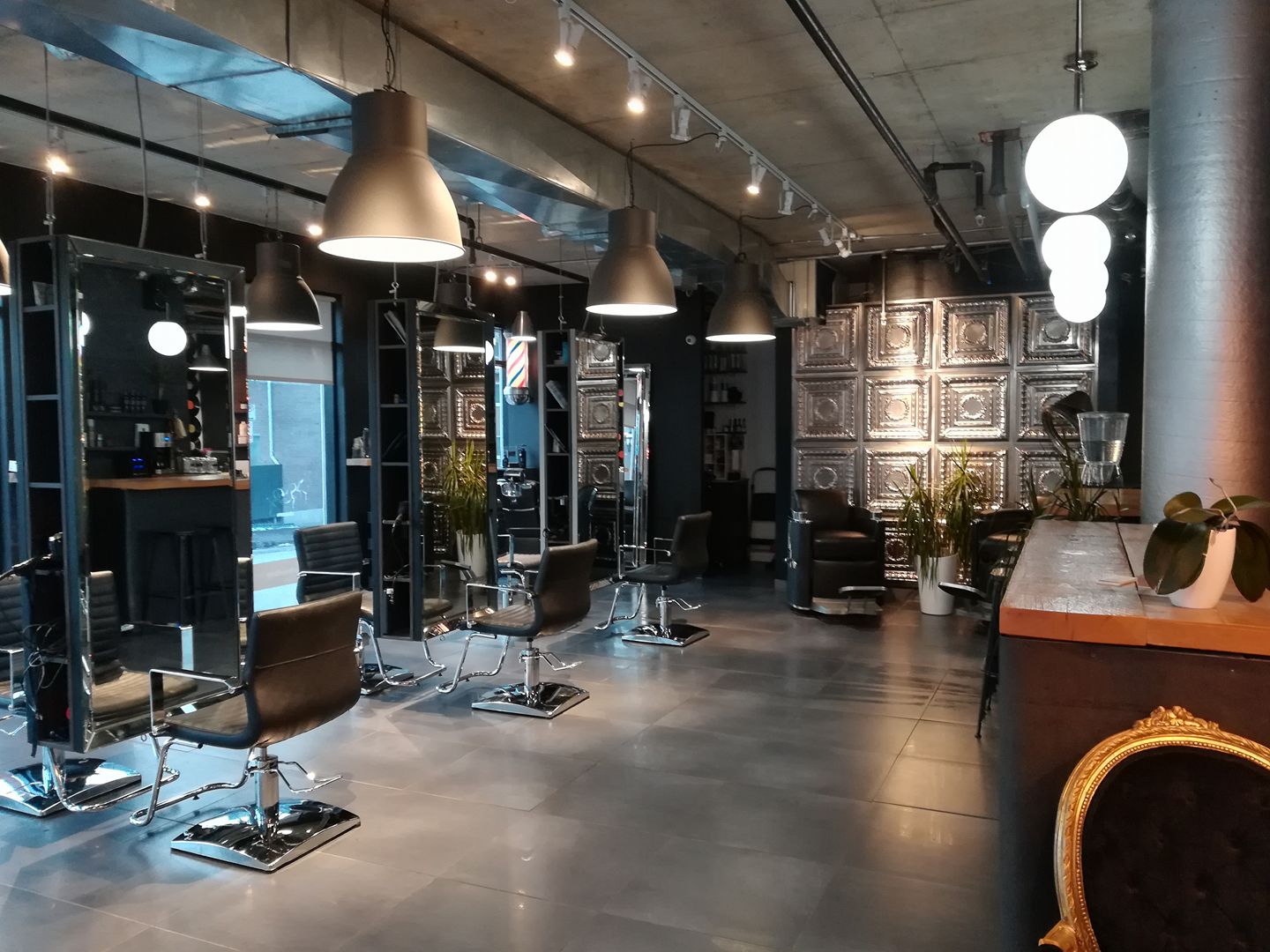Au Barbershop - Montreal Hair Salon | Best Hair Dresser, Colorist ...